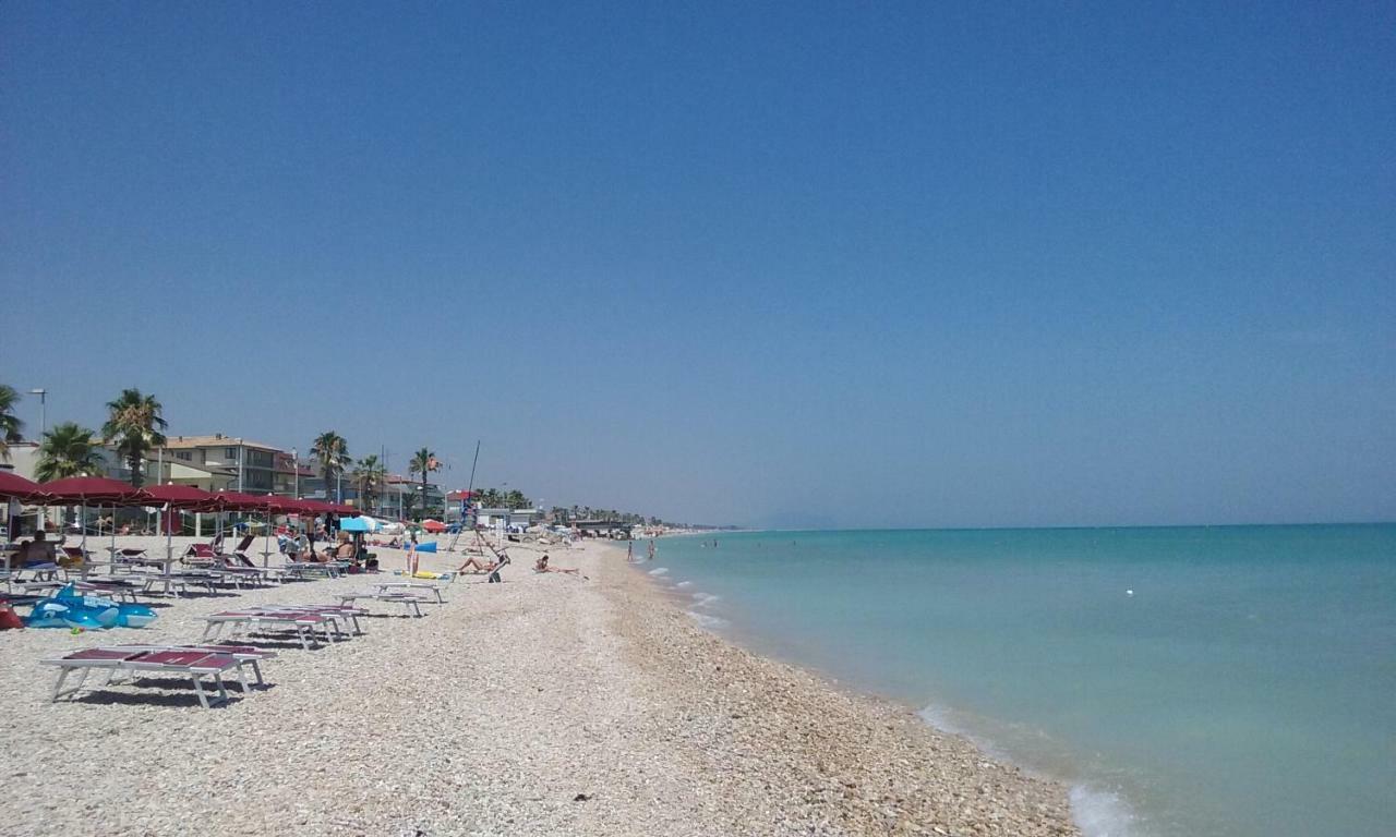 Appartamento Il Canto Della Luna Porto SantʼElpidio Εξωτερικό φωτογραφία